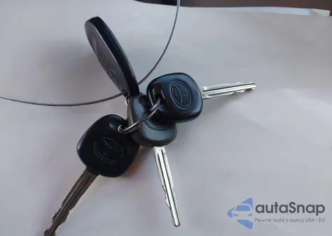 2006 Toyota Sienna Le from USA, damaged, VIN 5TDZA23C16S420071